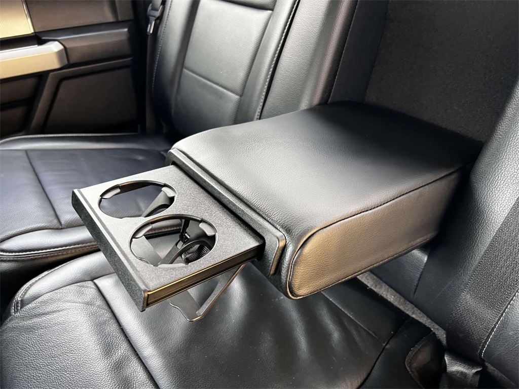 2017 Ford F-150 Lariat photo 14