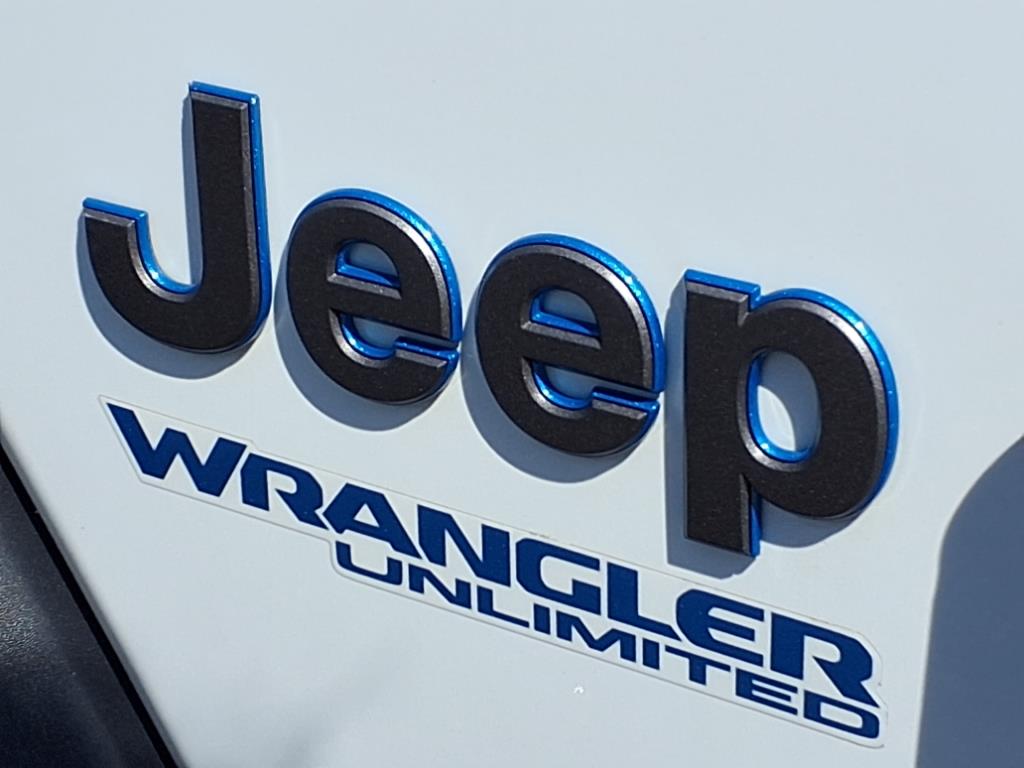 2022 Jeep Wrangler Unlimited Rubicon 4xe photo 10