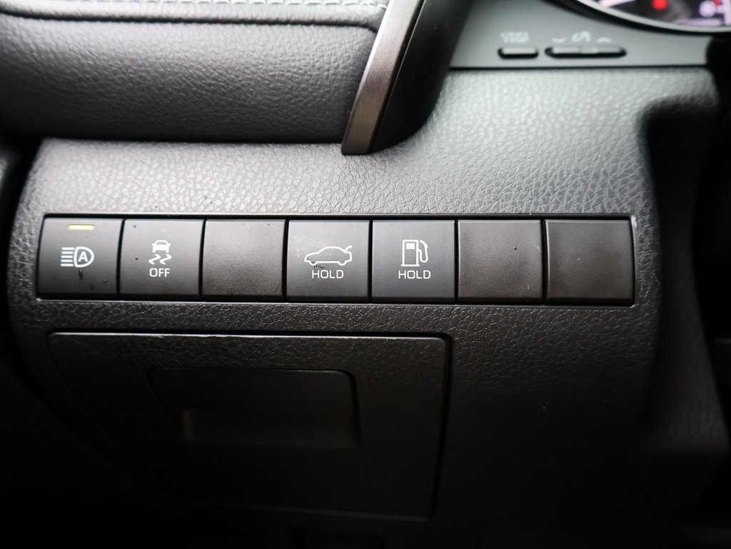 2024 Toyota Camry SE photo 29