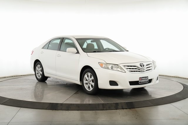 Used 2011 Toyota Camry XLE with VIN 4T4BF3EK0BR121319 for sale in Findlay, OH