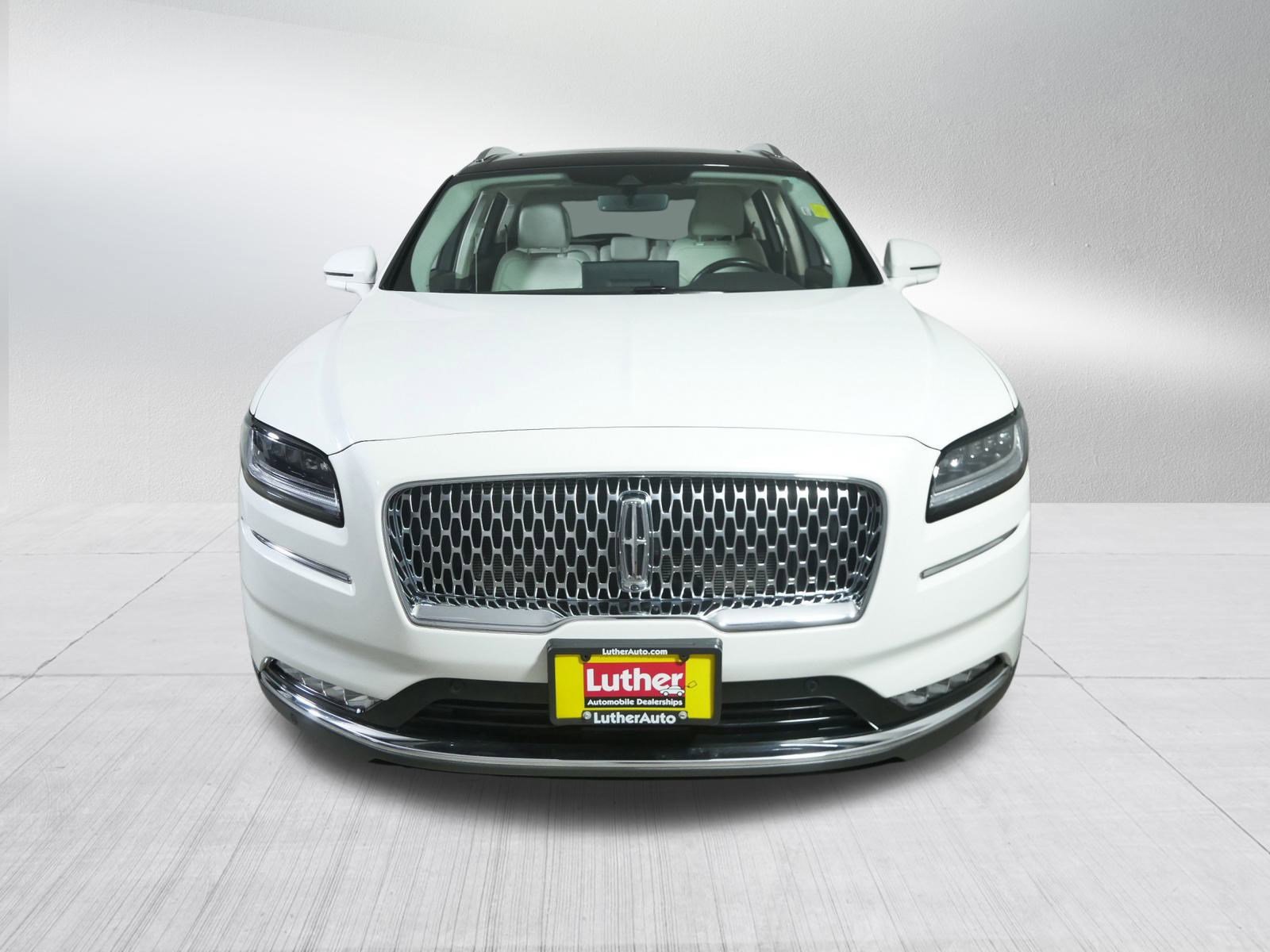 2022 Lincoln Nautilus Black Label photo 2