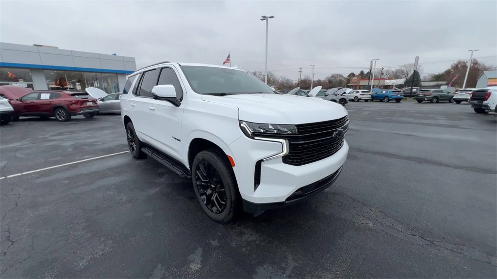 2023 Chevrolet Tahoe RST photo 2