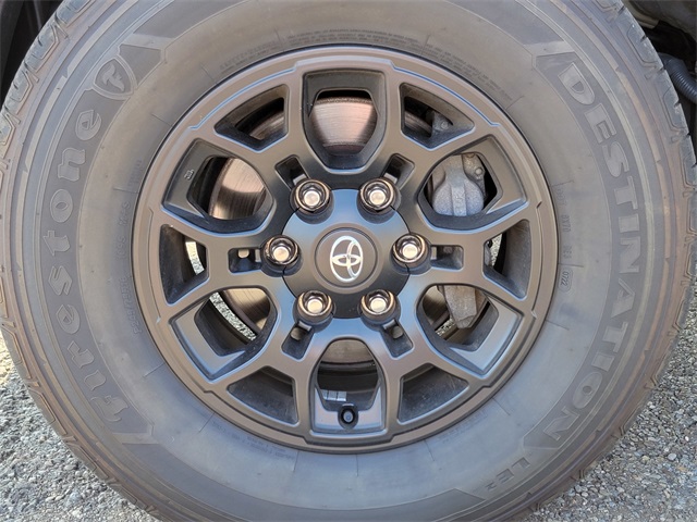 2022 Toyota Tacoma V6 4x4 photo 12