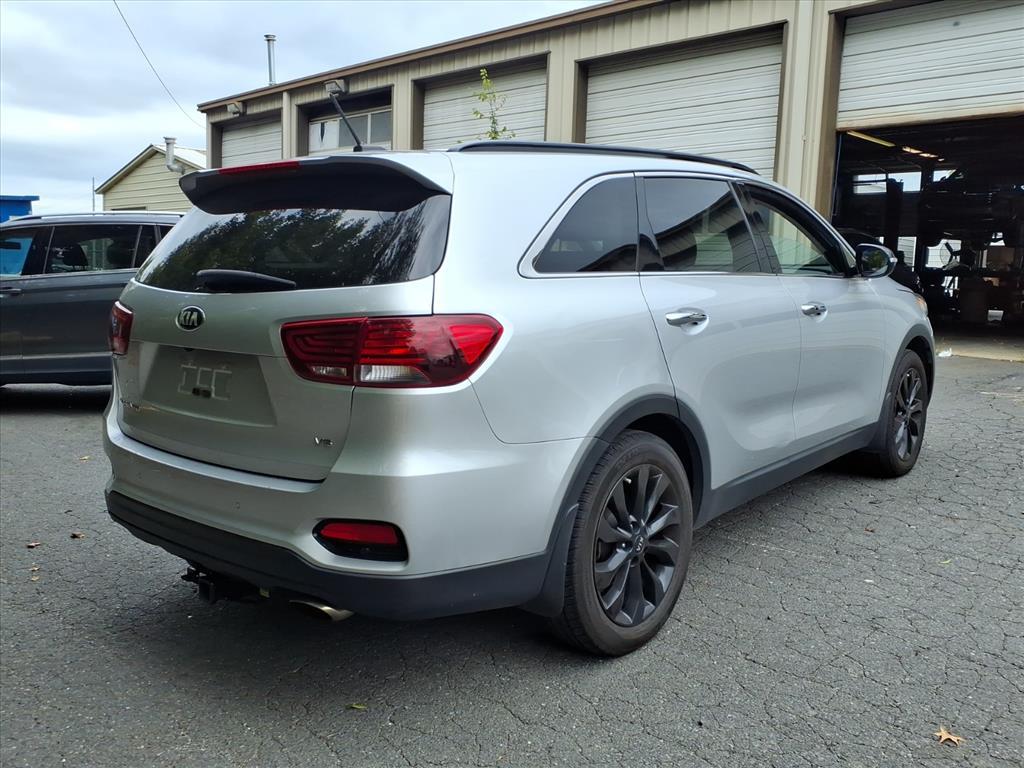 2020 Kia Sorento S V6 photo 5