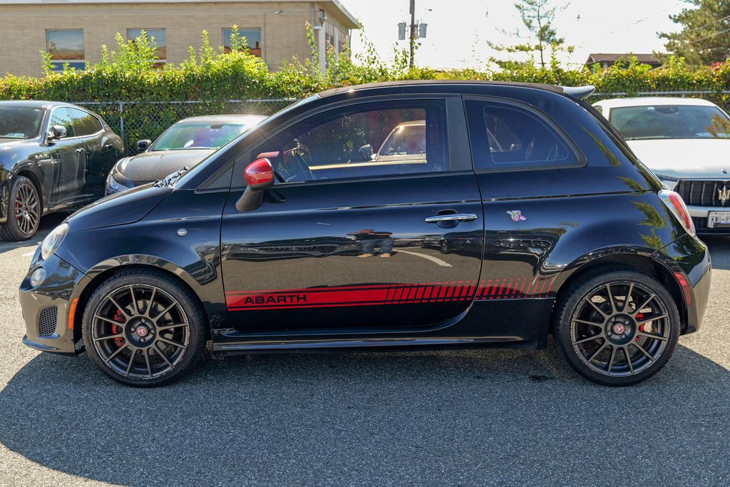 2013 Fiat 500 Abarth photo 4