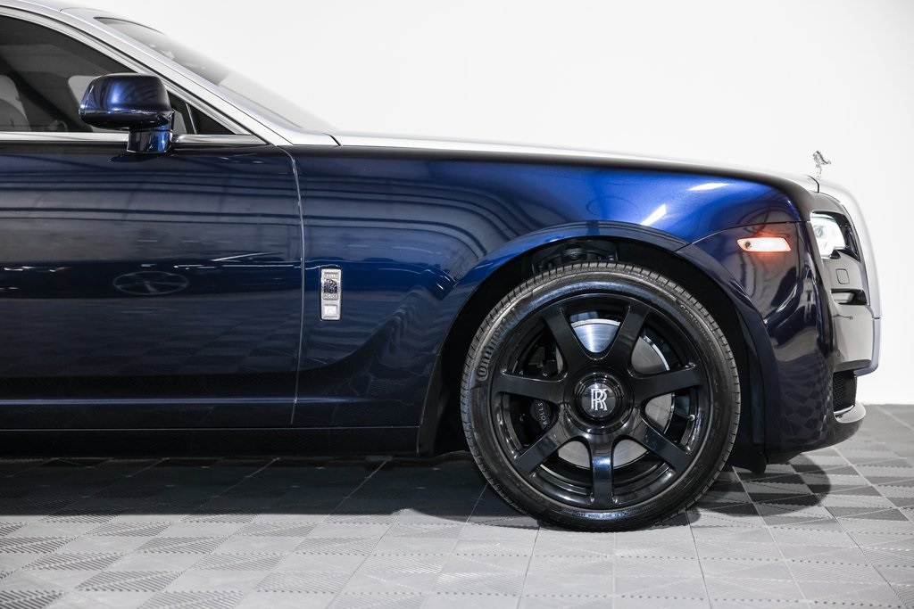 Image of Pre-Owned 2015 Rolls-Royce Ghost Base