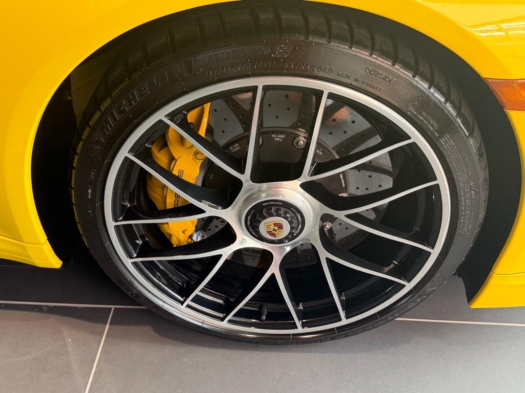 2019 Porsche 911 Turbo S photo 30