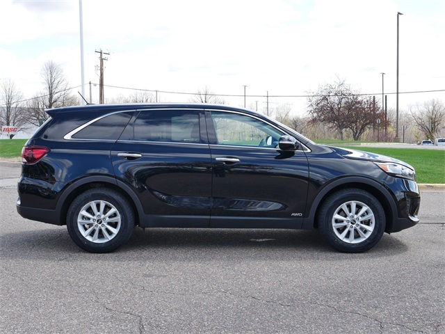 2020 Kia Sorento LX photo 8