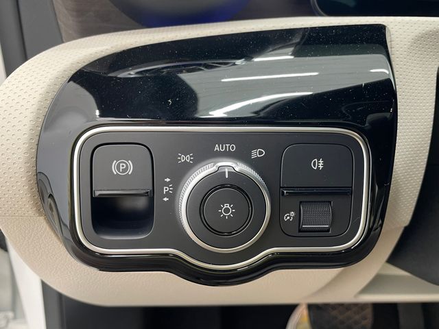2026 Mercedes Benz CLA 250 photo 34