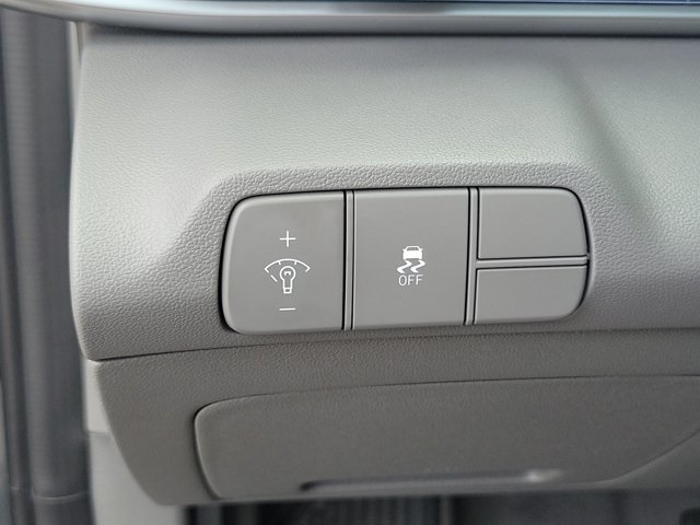 2025 Hyundai Elantra SEL Convenience photo 21