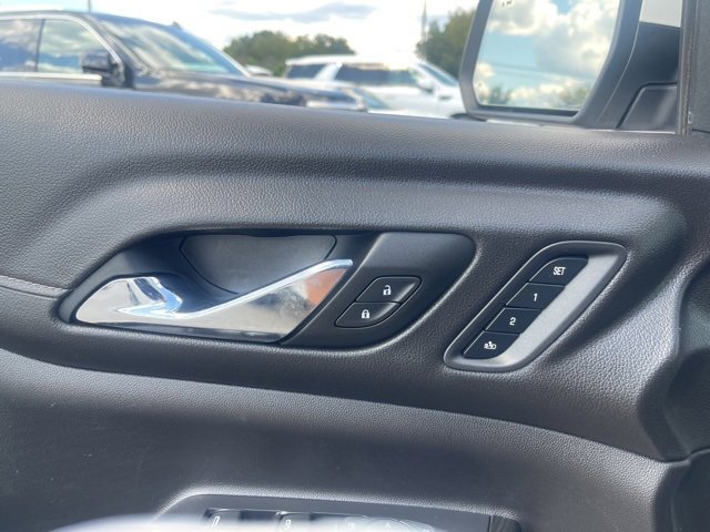2022 Gmc Acadia SLT photo 16