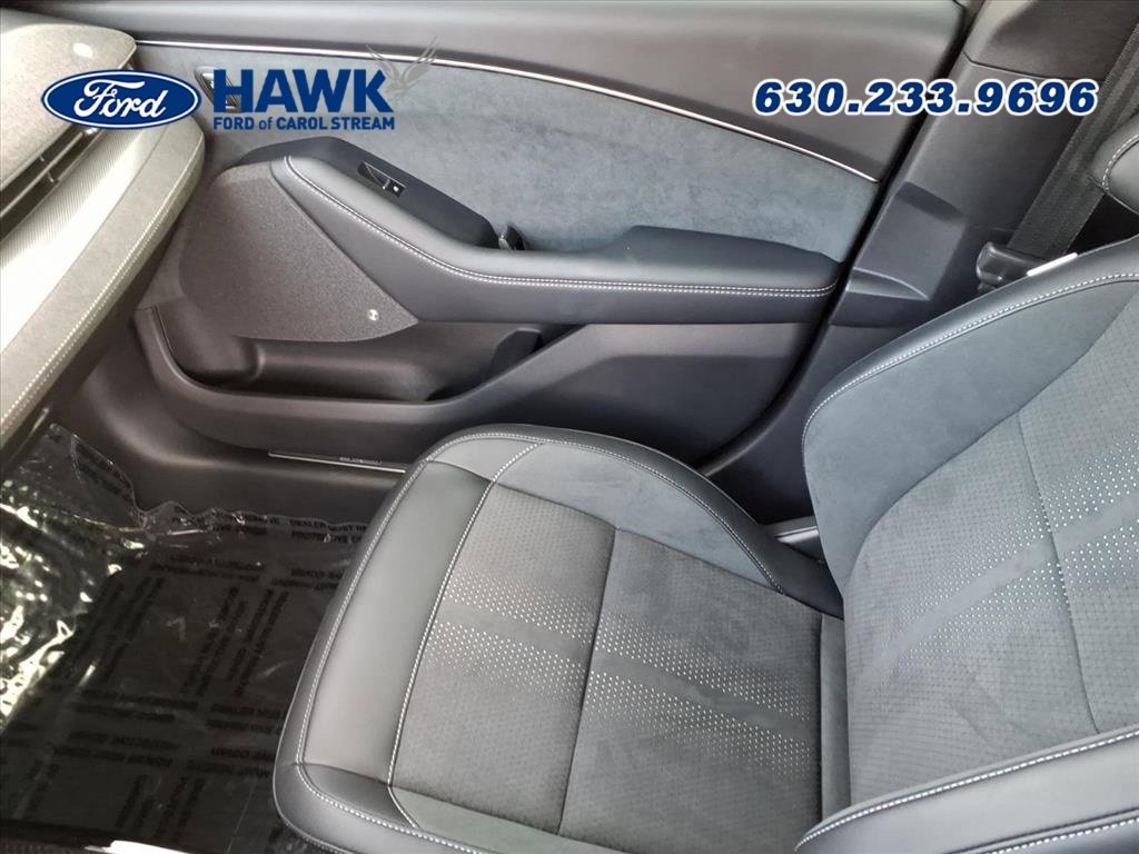 2023 FORD MUSTANG MACH-E - Image 23