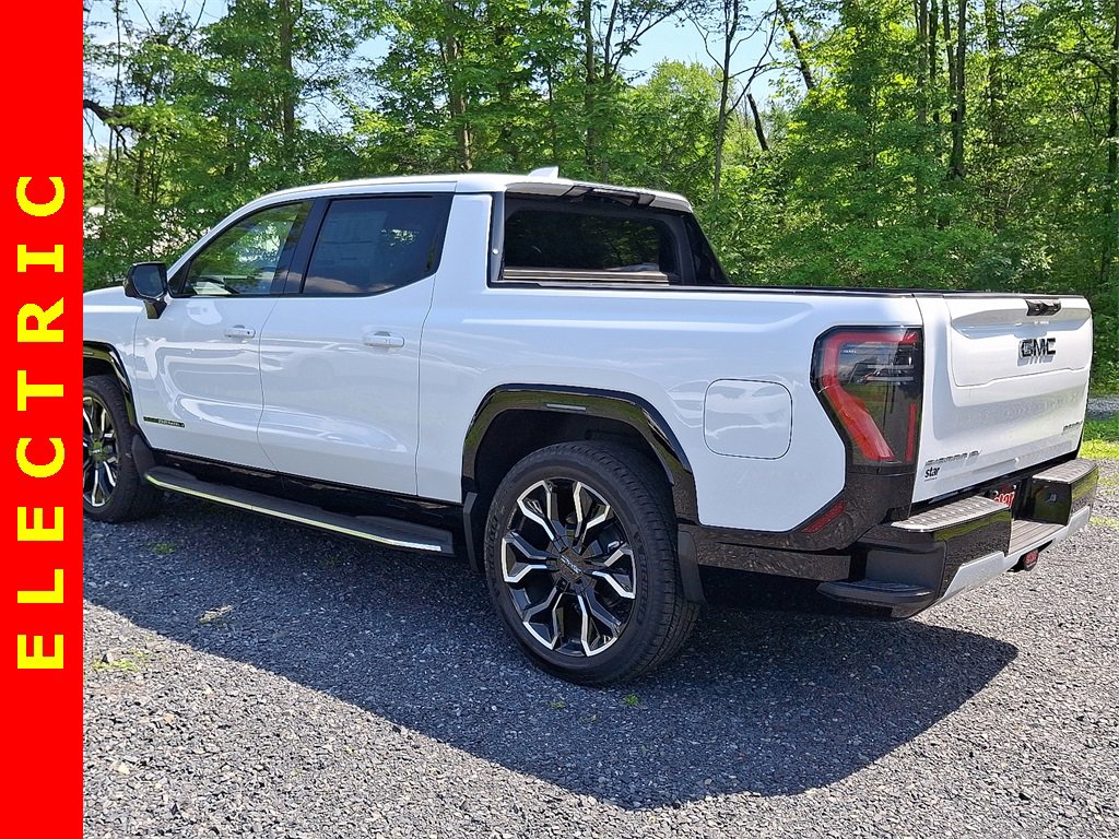 2025 Gmc Sierra EV Denali photo 3