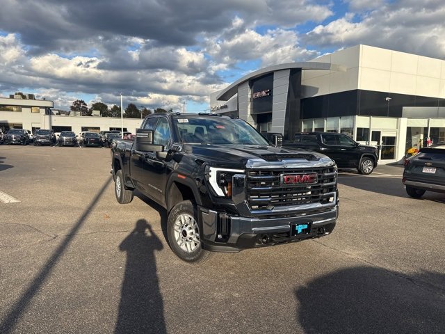 2026 GMC Sierra 2500HD SLE's photo