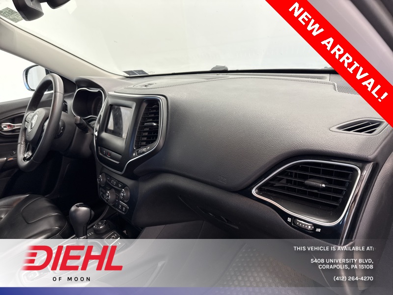 2019 Jeep Cherokee Altitude photo 14
