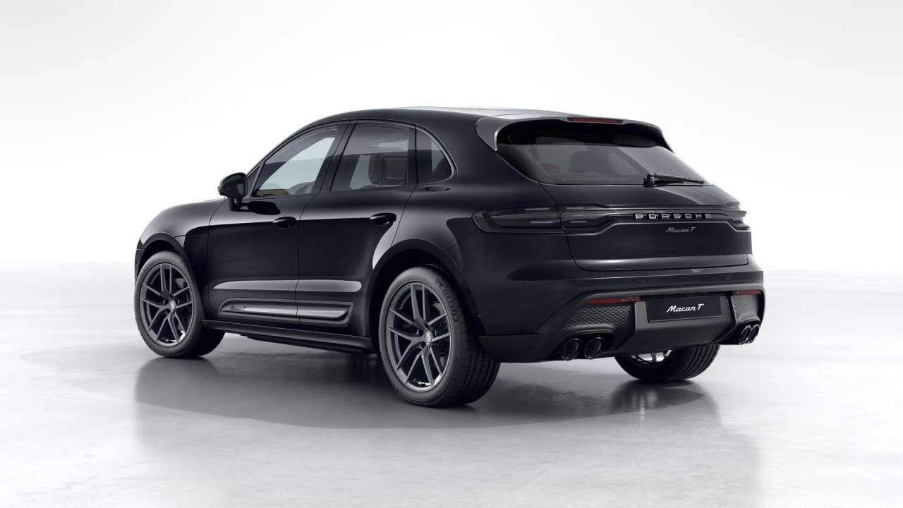 2026 Porsche Macan T photo 3