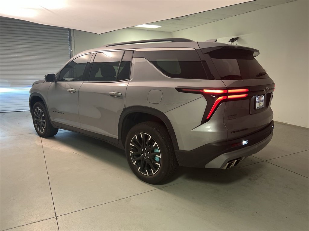 2024 Chevrolet Traverse 1LT photo 5