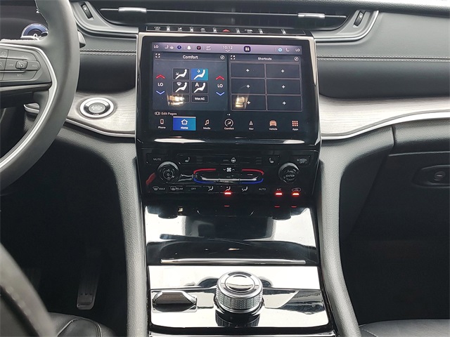 2023 Jeep Grand Cherokee Limited photo 11