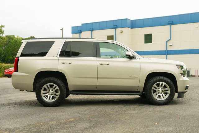 2016 Chevrolet Tahoe LT photo 10