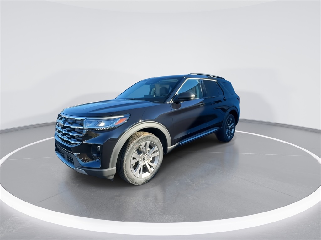 2025 Ford Explorer photo 4