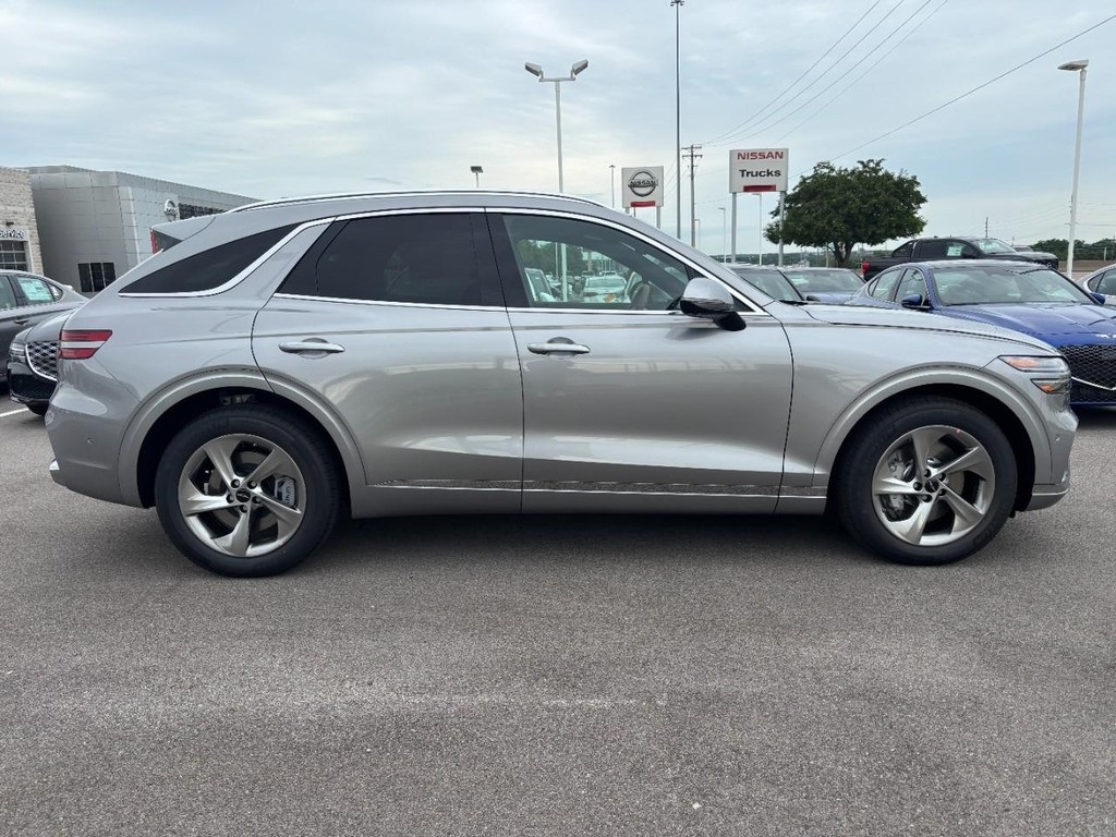 2026 Genesis GV70 2.5T Advanced photo 2