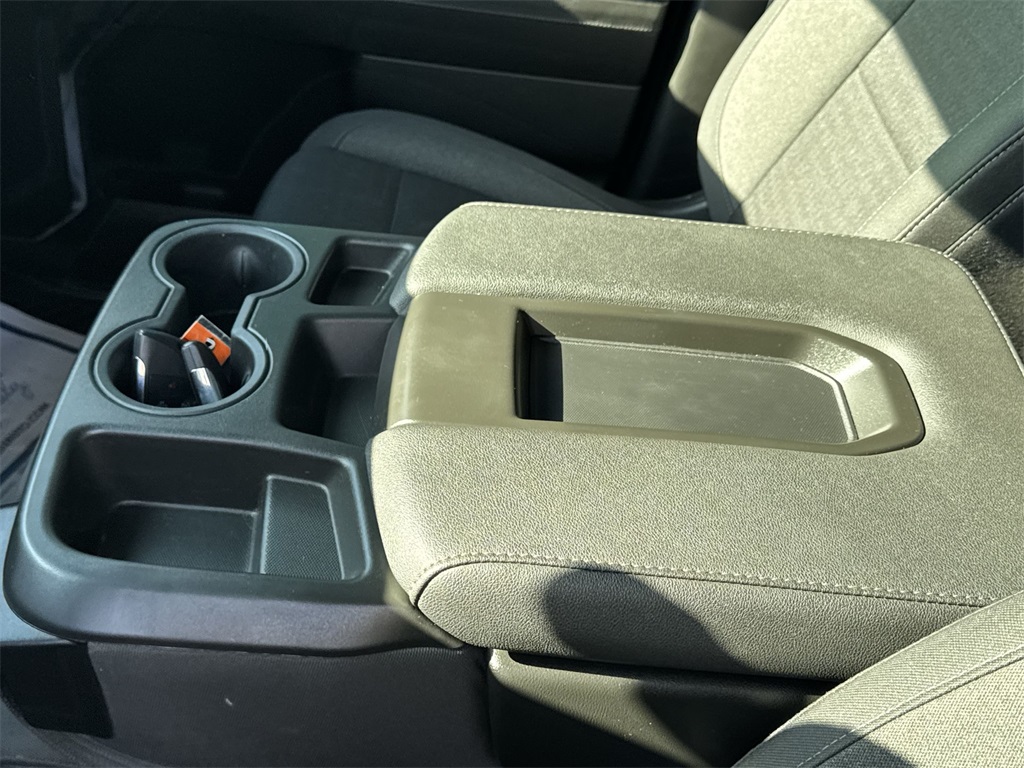 2023 Chevrolet Silverado 1500 LT photo 27