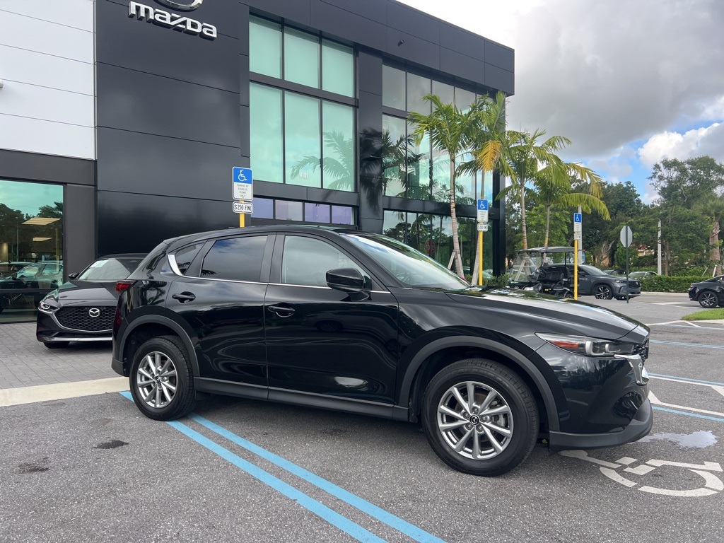 2023 Mazda CX-5 2.5 S Preferred photo 4