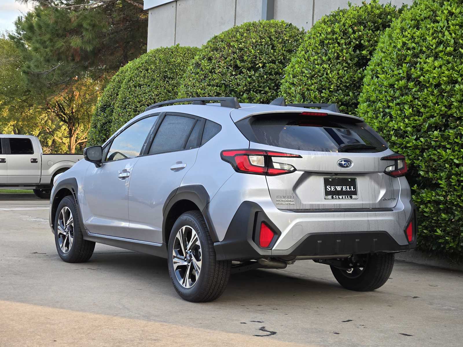 2025 Subaru Crosstrek Premium photo 2