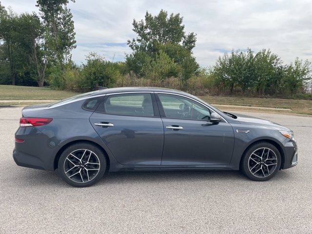 2020 Kia Optima SE photo 2