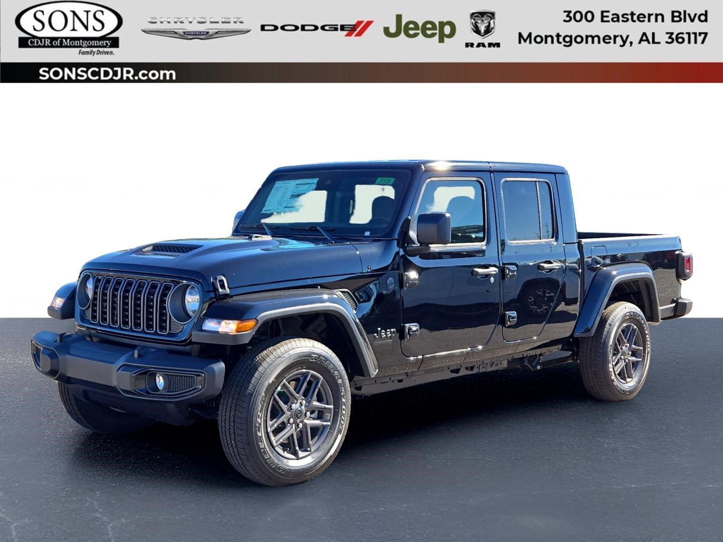 2025 Jeep Gladiator Sport S's photo