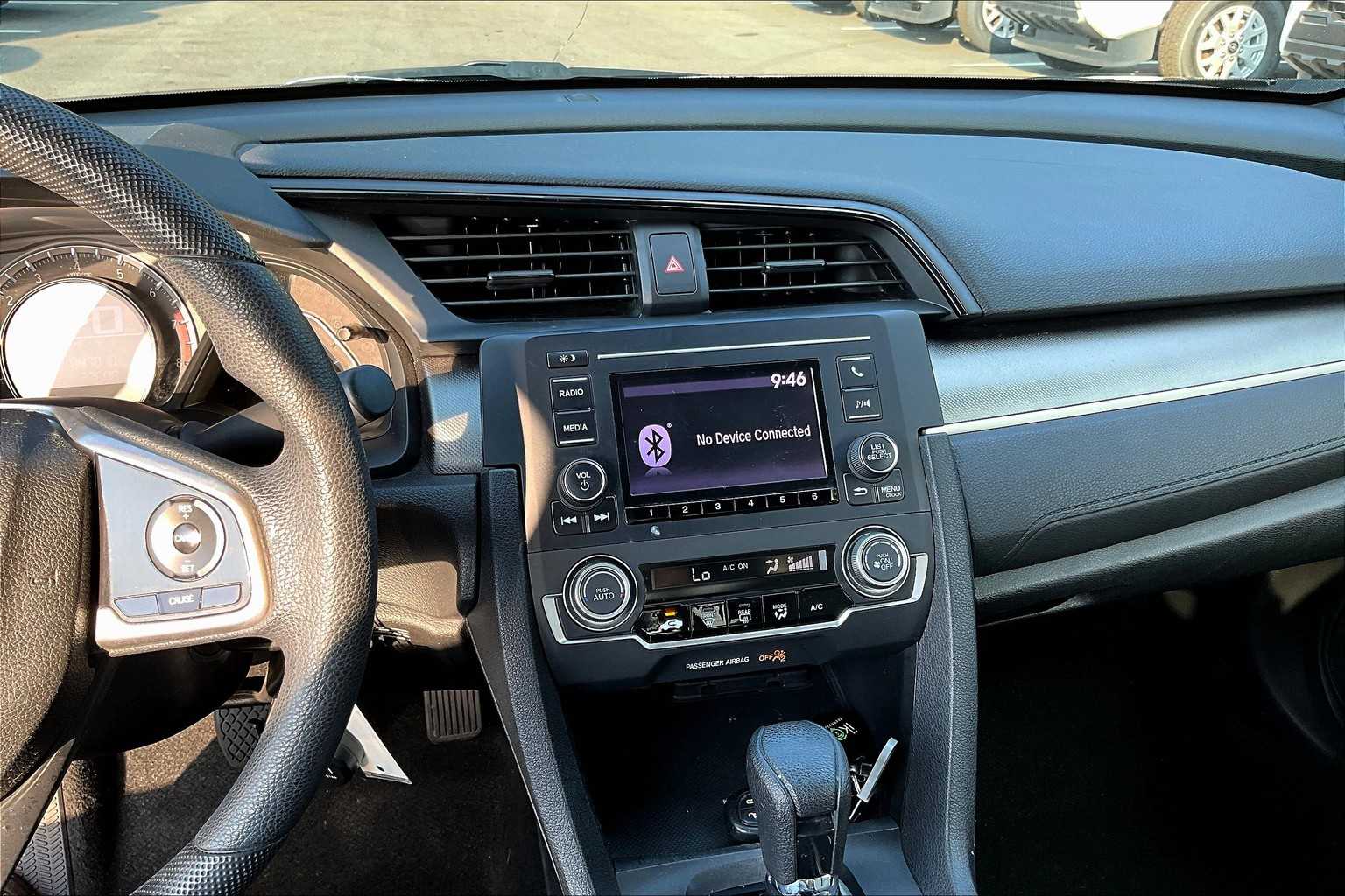 2016 Honda Civic LX photo 5