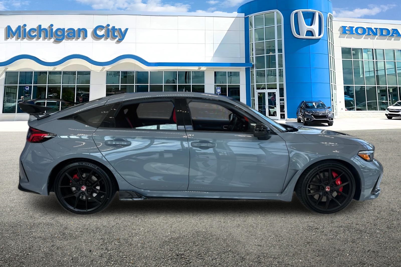 2024 Honda Civic Type R photo 6
