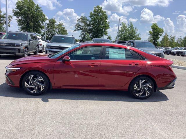 2025 Hyundai Elantra Limited's photo