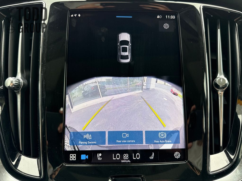 2025 Volvo S60 B5 AWD Core photo 19