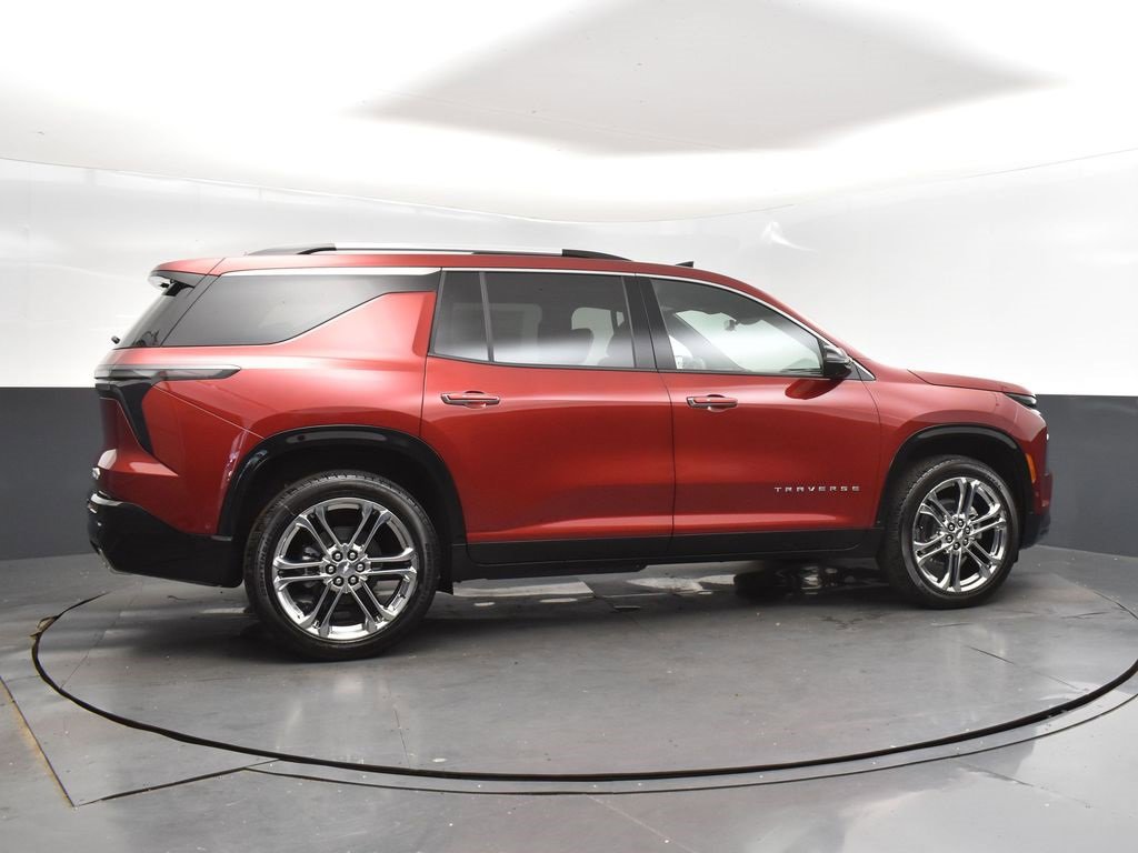 2026 Chevrolet Traverse High Country photo 4
