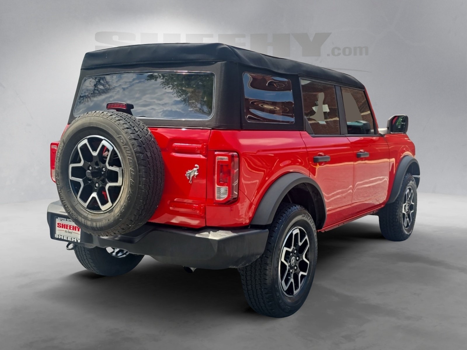 2023 Ford Bronco Base photo 12
