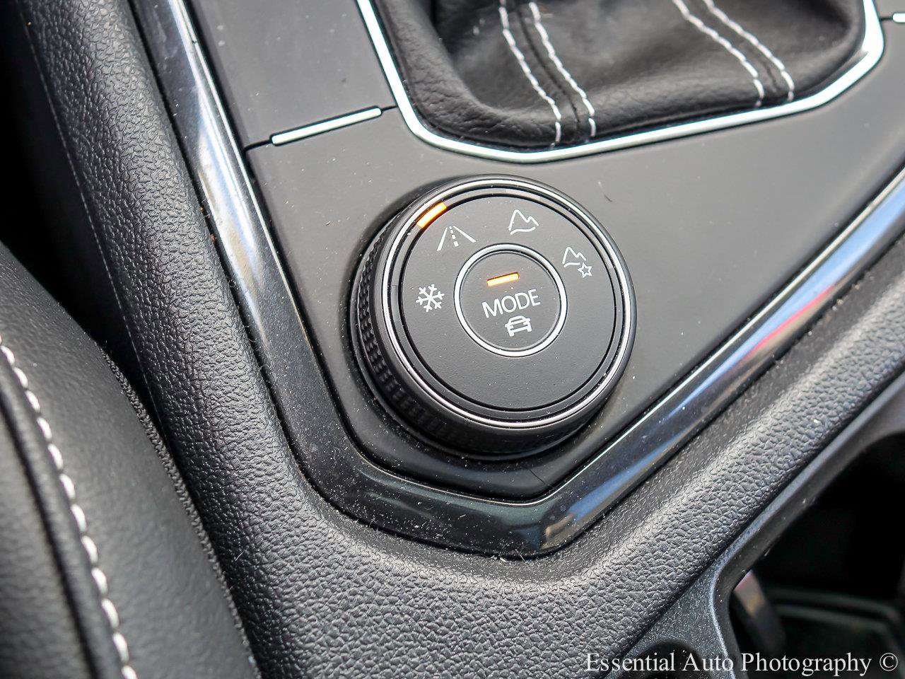 2024 VOLKSWAGEN TIGUAN - Image 16