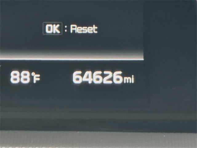 2022 Kia K5 GT-Line photo 30