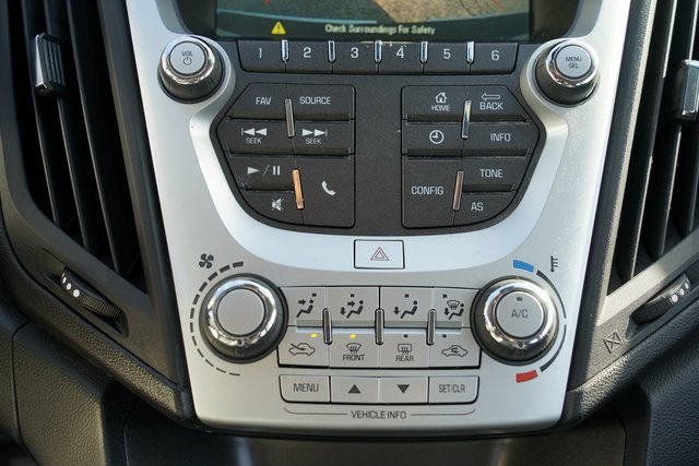 2017 CHEVROLET EQUINOX - Image 14