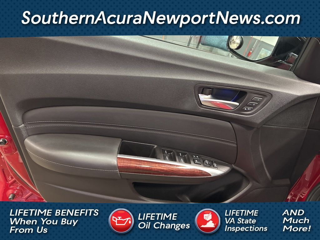 2017 Acura TLX Base's photo