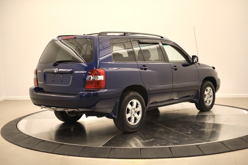 2005 Toyota Highlander photo 2