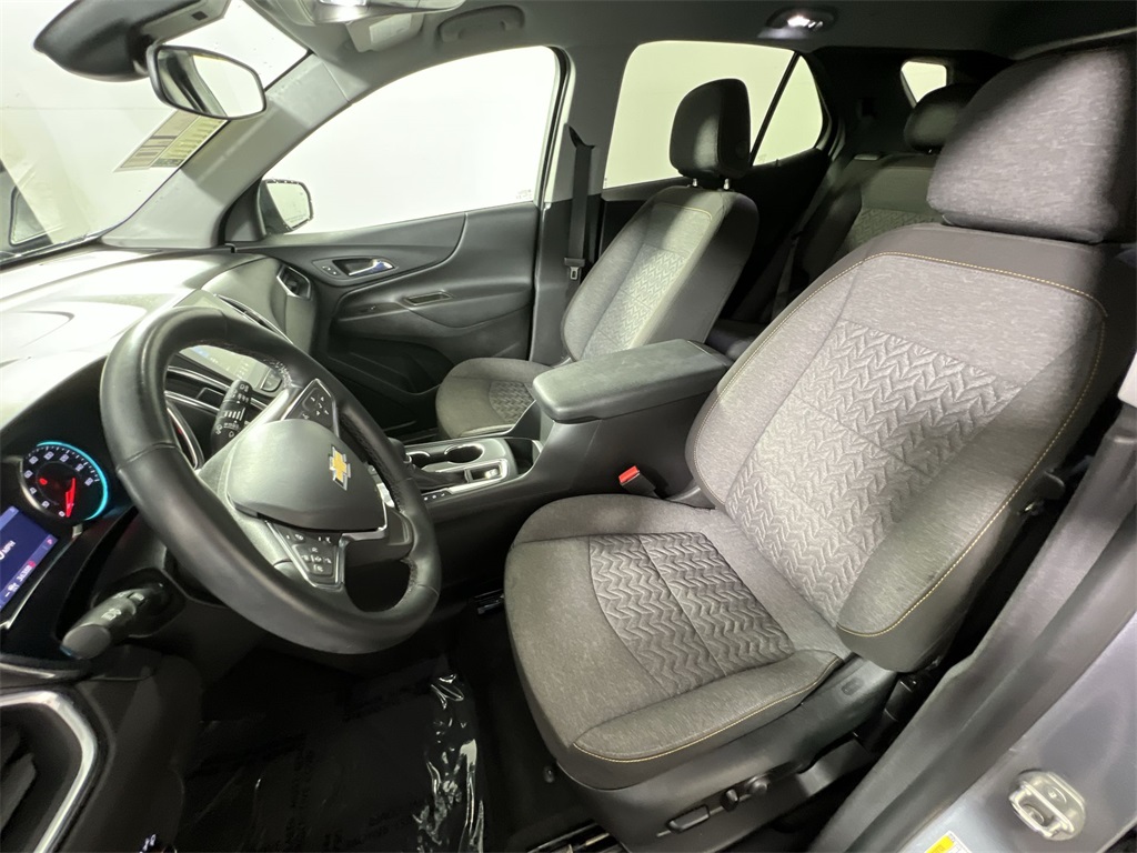 2024 Chevrolet Equinox LT photo 12