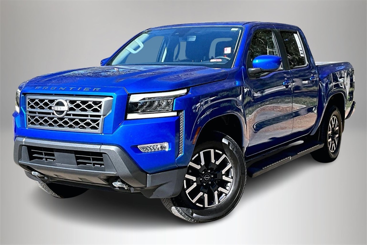 2024 Nissan Frontier SL's photo
