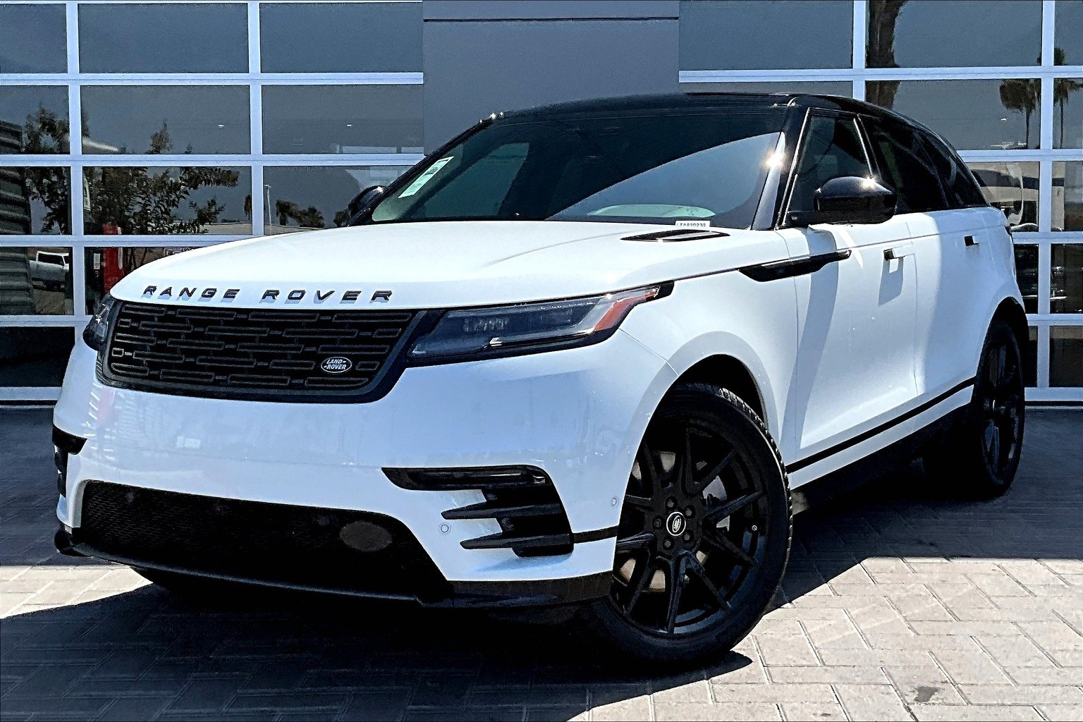 2026 Land Rover Range Rover Velar