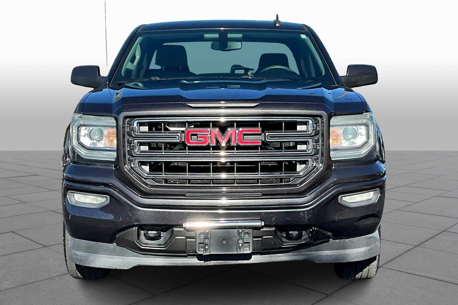 2016 Gmc Sierra 1500 Elevation photo 3