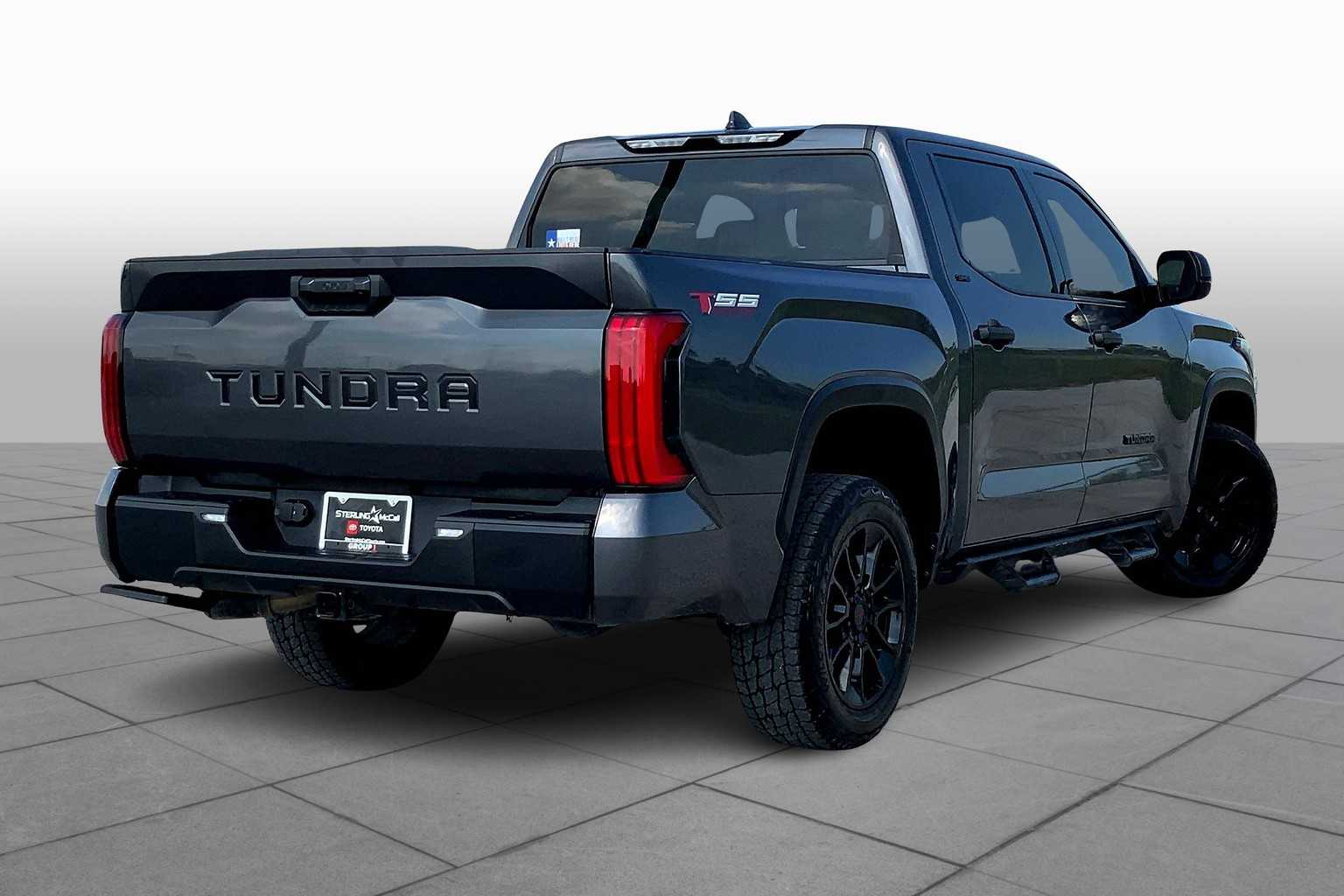 2023 Toyota Tundra SR5 CrewMax photo 12