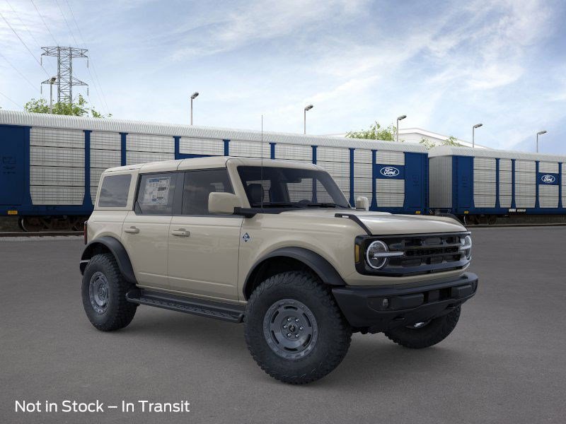 2025 Ford Bronco Outer Banks photo 7