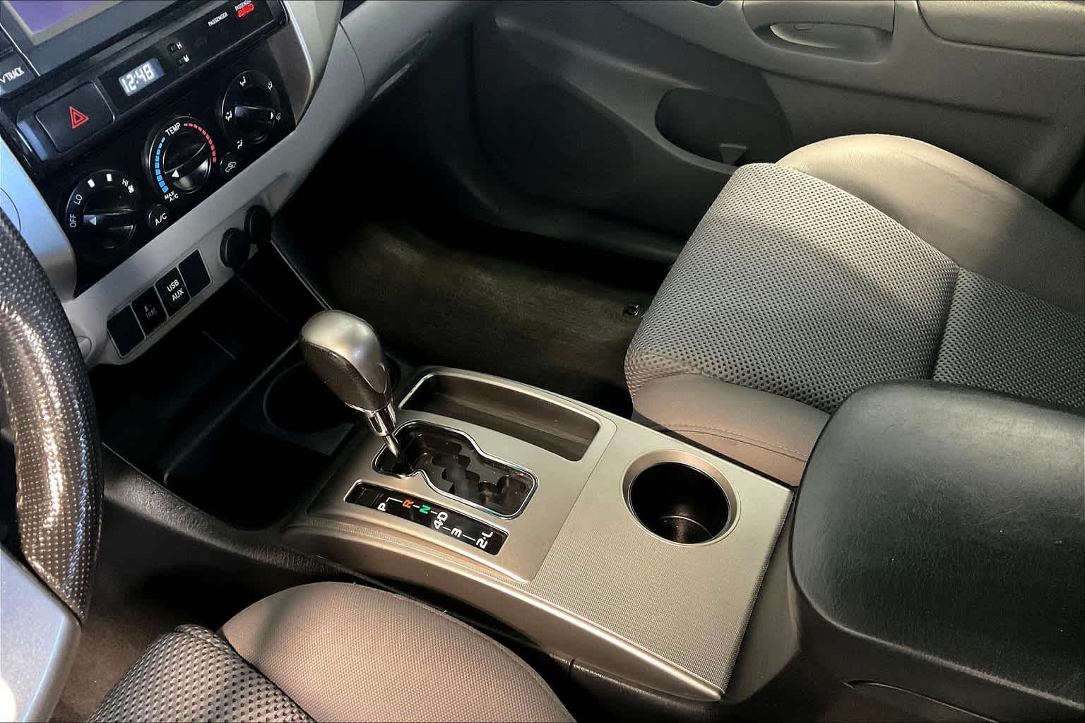2013 Toyota Tacoma photo 19