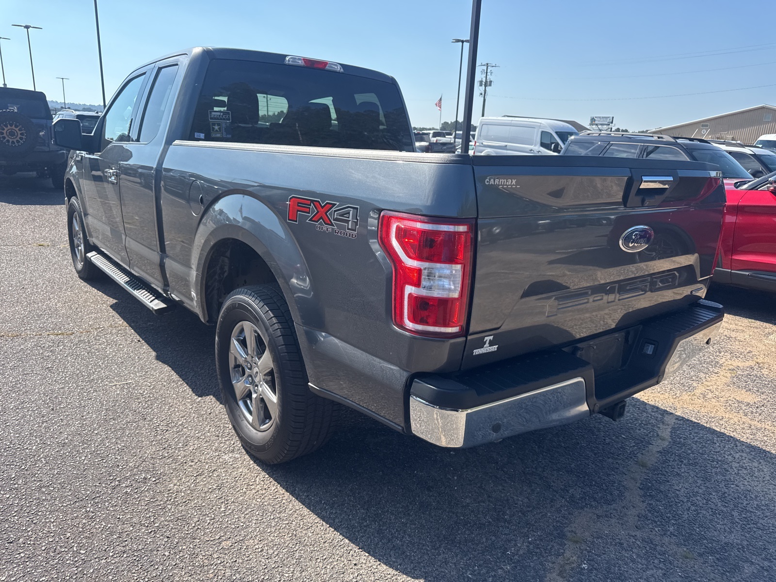 2020 Ford F-150 XLT photo 4