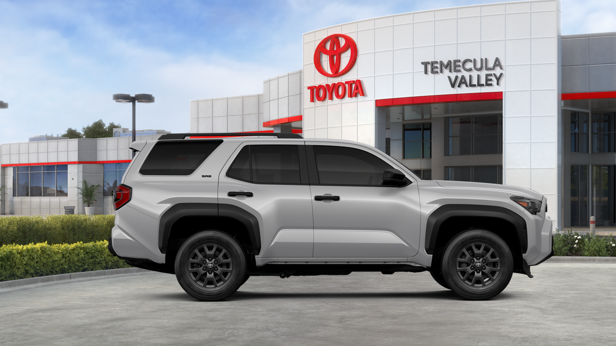 2025 Toyota 4Runner SR5 photo 3
